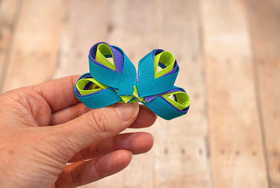 Peacock_Ribbon_Hair_Clip_Tutorial9