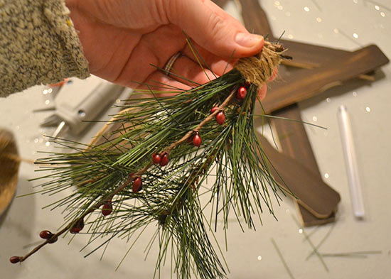 Rustic_Christmas_Star_Wall_Hanging6
