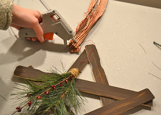 Rustic_Christmas_Star_Wall_Hanging9