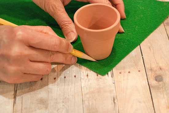 DIY_Felt_Succulents_Tutorial1