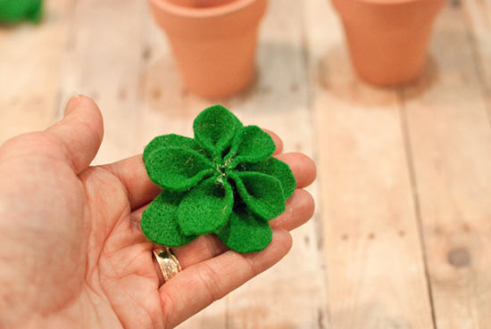 DIY_Felt_Succulents_Tutorial5