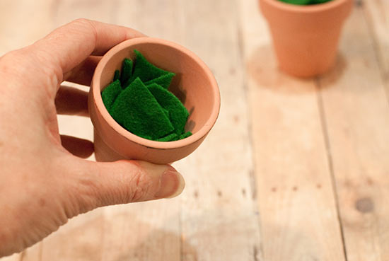 DIY_Felt_Succulents_Tutorial6