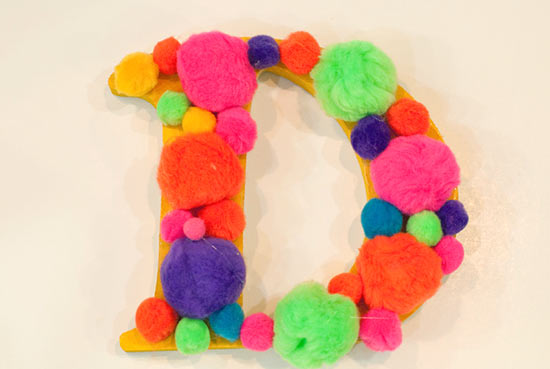 Pom_Pom_Monogram_Tutorial_main