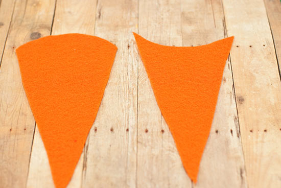 DIY_Felt_Easter_Carrot_Treat_Holder4