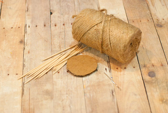 Rustic_Twine_Flower_Embellishments1