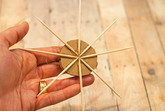 Rustic_Twine_Flower_Embellishments3