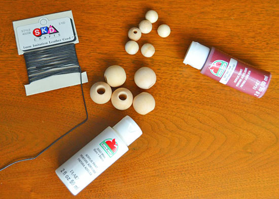 DIY_Ombre_Wooden_Bead_Necklace2