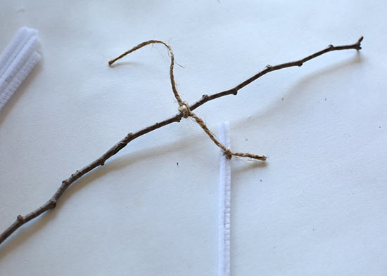 DIY_Sparkling_Icicle_Ornaments4
