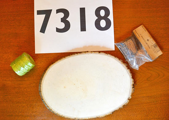 String_Art_House_Number_Sign_Tutorial_supplies