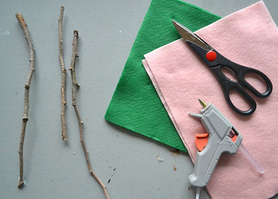 Woodland_Felt_Roses_Tutorial2
