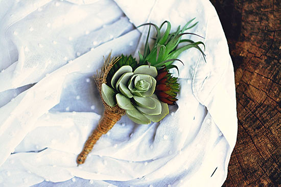 Faux_Succulent_Boutonniere_Tutorial6