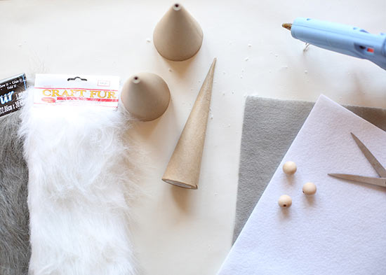 DIY_Scandinavian_Christmas_Gnomes2