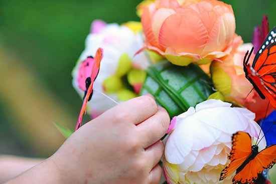 How_to_Make_a_Butterfly_Bouquet2