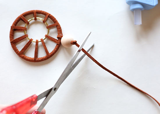 Scandinavian_Inspired_Leather_Coasters9