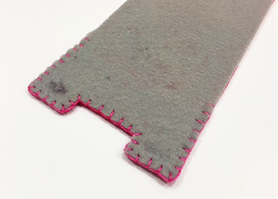 DIY_Felt_Phone_Case_Tutorial6
