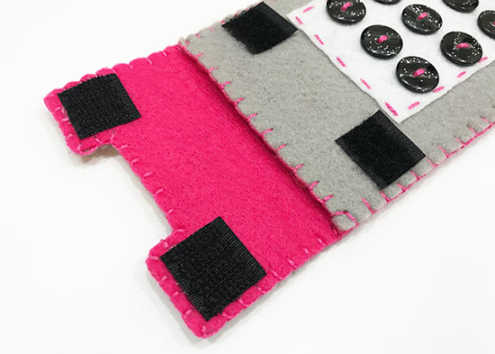DIY_Felt_Phone_Case_Tutorial9