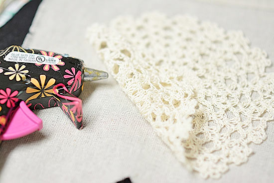 DIY_Rustic_Doily_Pennant2