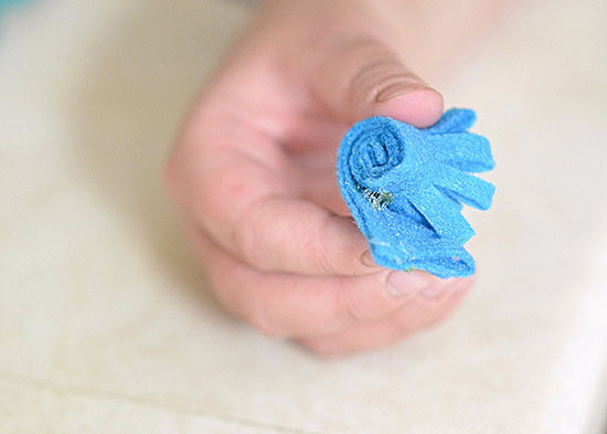 Felt_Fringe_Flower_Headband8