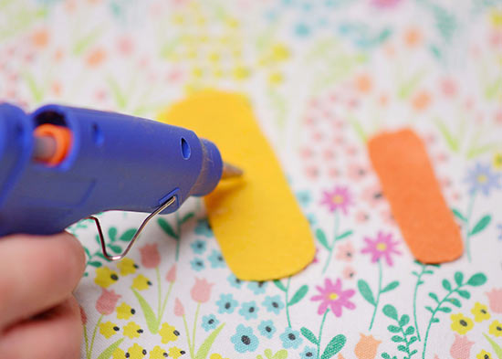 Simple_Felt_Hair_Bow_Clip3