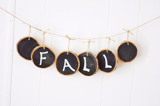 Wood_Slice_Chalkboard_Banner5