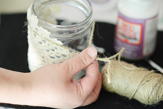 DIY_Doily_Jar_Luminary_Tutorial4
