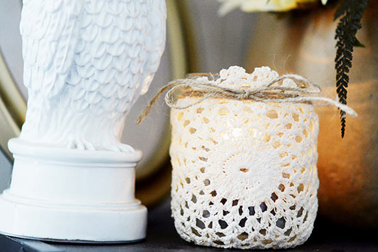 DIY_Doily_Jar_Luminary_Tutorial5