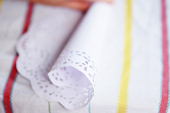 Flower_Petal_Paper_Doily_Cones1