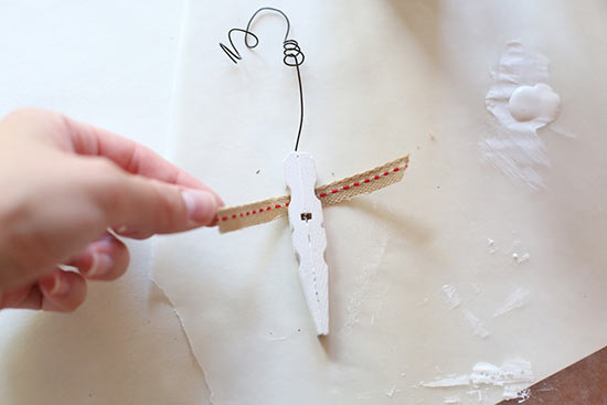 Snowman_Clothespin_Ornament_Tutorial8