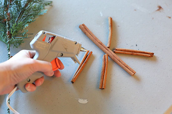 Cinnamon_Stick_Snowflake_Ornament2