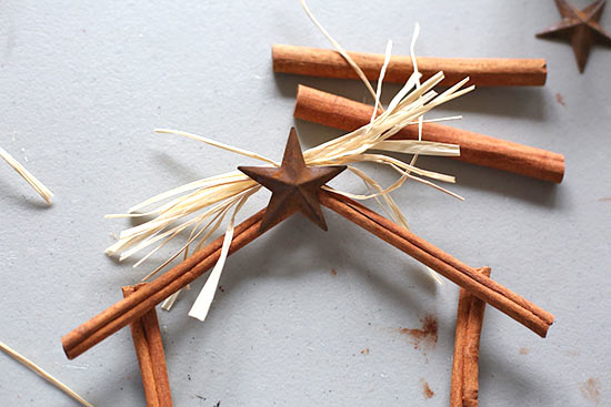 Cinnamon_Stick_Stable_Ornament6
