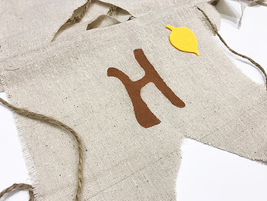 DIY_Thankful_Holiday_Banner5b