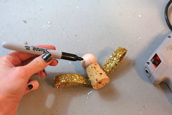 Wine_Cork_Angel_Ornament7